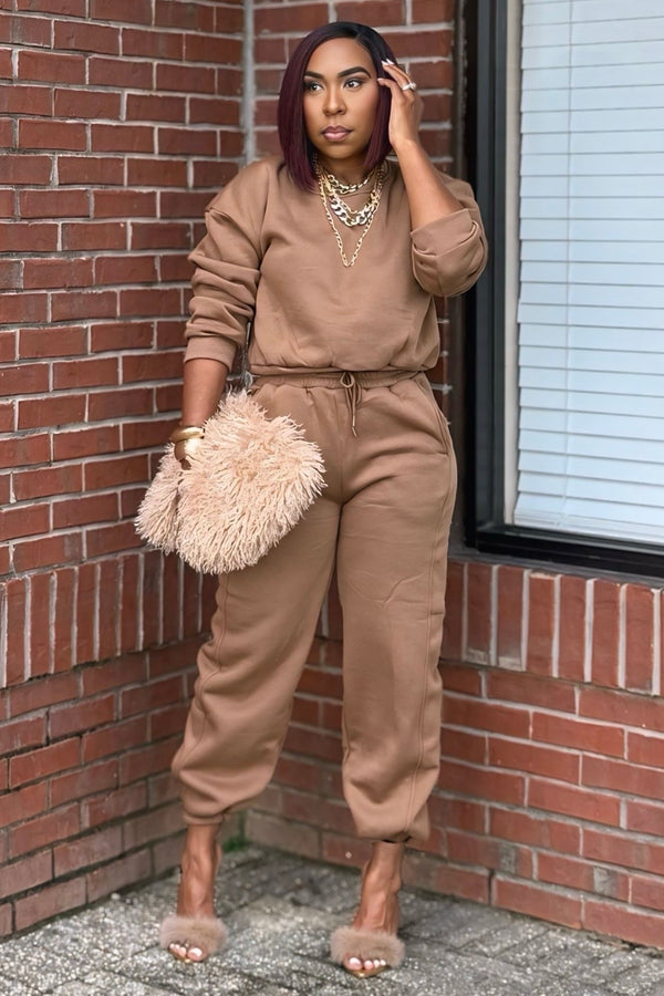 Yvonne Effortless Luxe Jogger Set-Kkaki