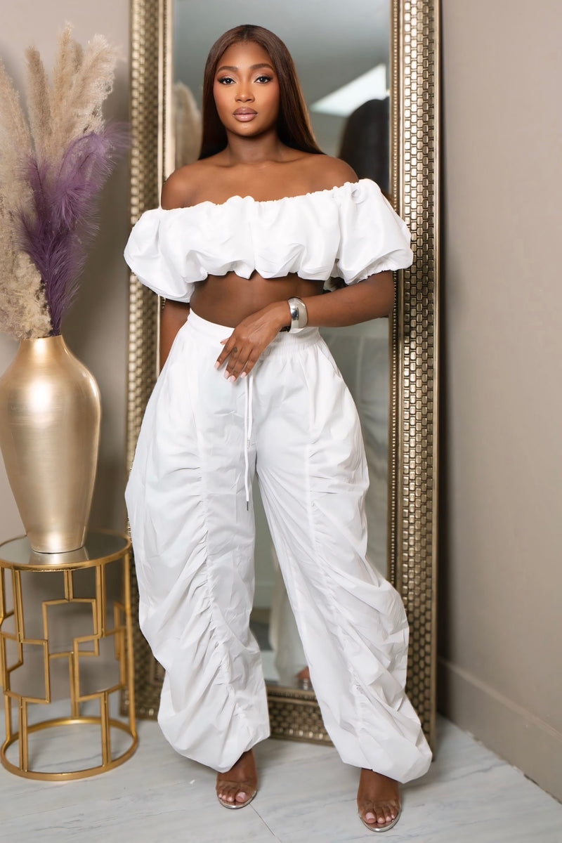 Lacy Ruched Perfection Pants – White