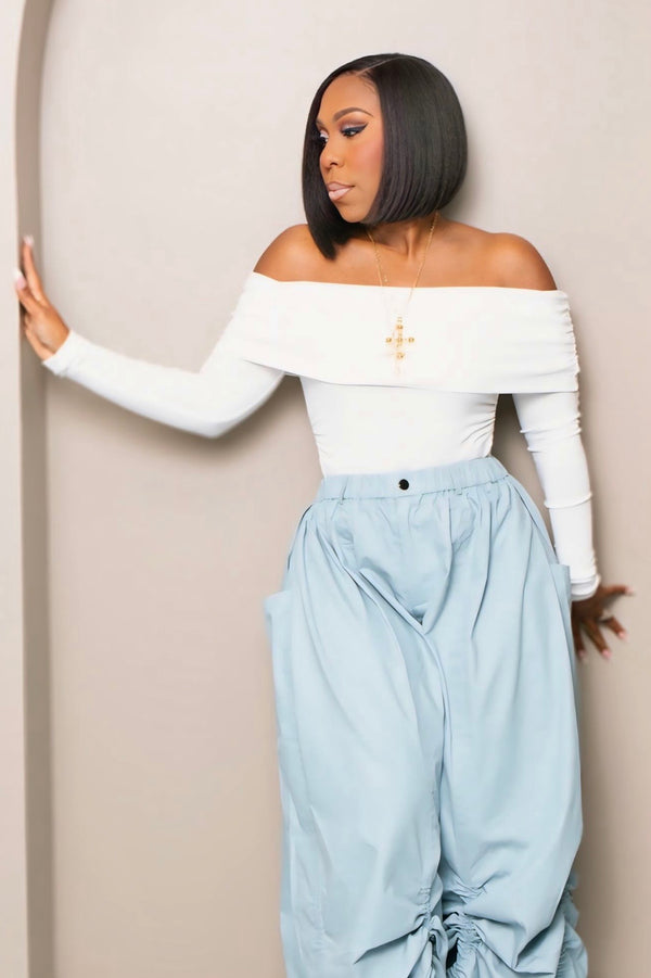 Balynda Elevated Basic Off-Shoulder Chic Top-Off White