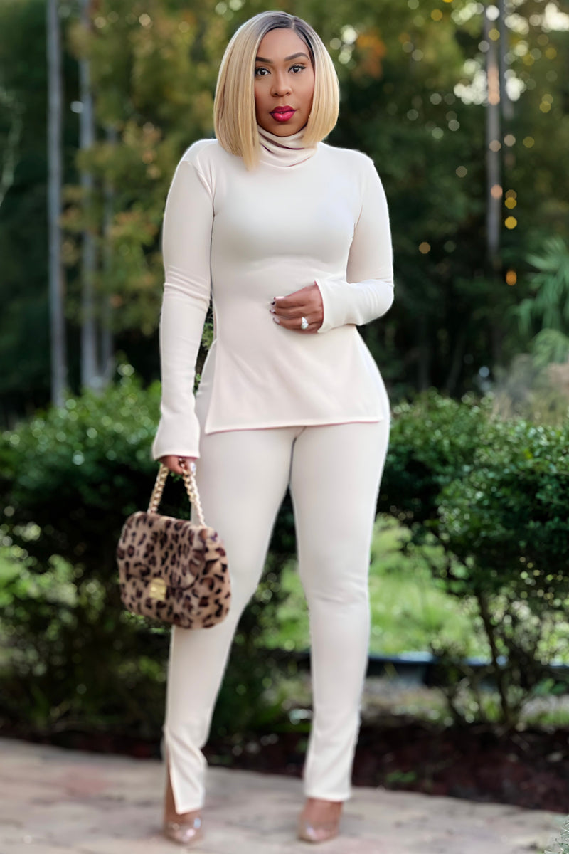 Kasheena Plush Tunic Top and Leggings Set-Cream – Shop Pretty Pieces