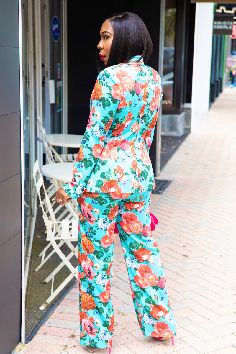 Loreal Pretty Floral Boss Chick Suit